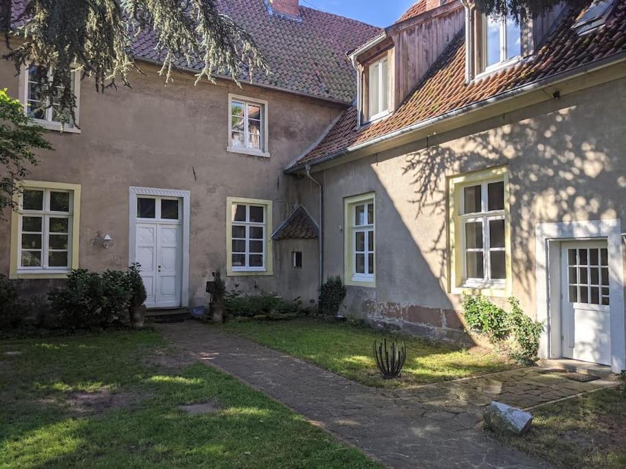 Ferienwohnung Haus Keppelborg: Zi Antonia Mit Kirchplatzblick Heek Exterior foto
