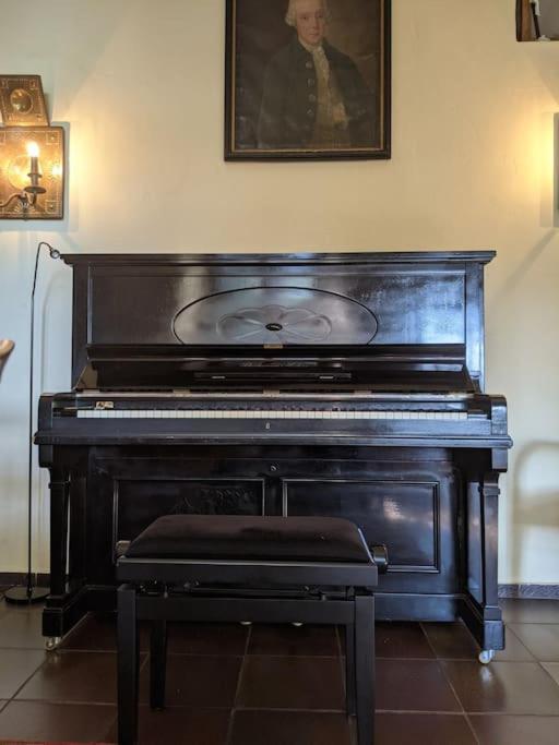 Ferienwohnung Haus Keppelborg: Zi Antonia Mit Kirchplatzblick Heek Exterior foto