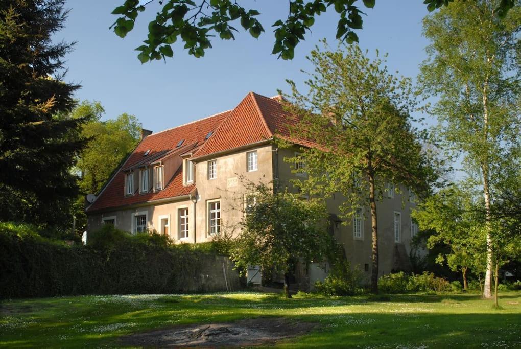 Ferienwohnung Haus Keppelborg: Zi Antonia Mit Kirchplatzblick Heek Exterior foto